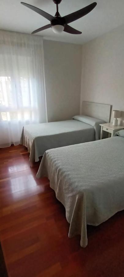 Habitacion Doble Independiente Con Bano Compartido กรานาดา ภายนอก รูปภาพ